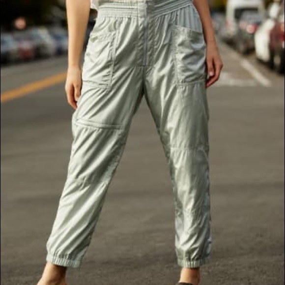 Free people pants BLACK COLOR NWT SZ M - Picture 7 of 7